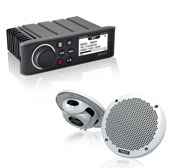 Fusion Fusion RA70 Marine Kit Stereo & 6' Speaker Pack